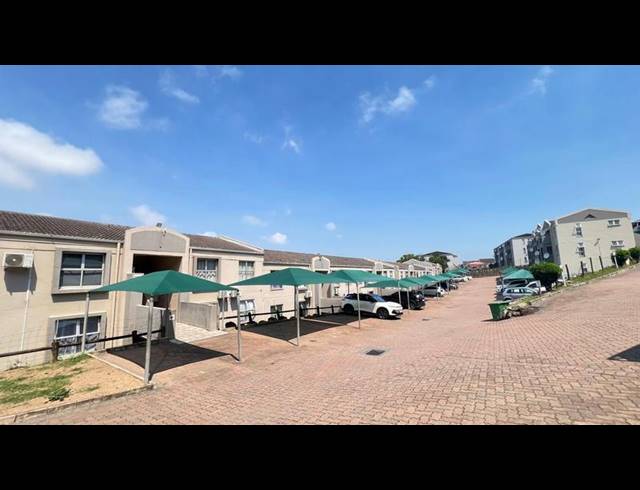 3 BEDROOM APARTMENT FOR SALE IN BONELA